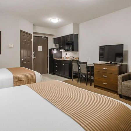 Royal Suites Estevan Exterior foto